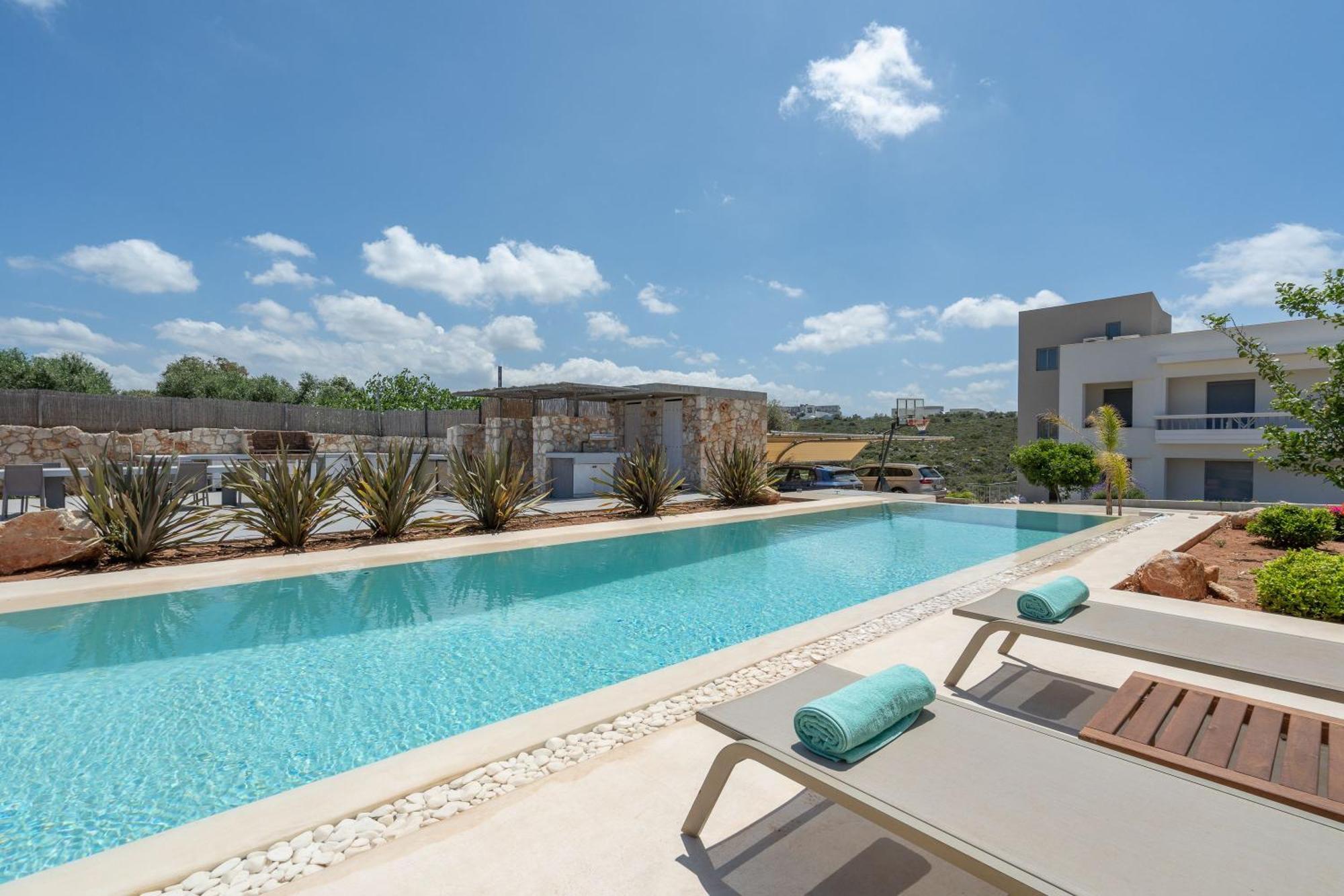 Le Mont Blanc - With Shared Pool Apartment Kounoupidhiana Exterior photo